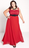 Estrella Gown in Red