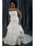 Plus Sizes Strapless Cheap A-line Design Wedding dress with Embroider Applique