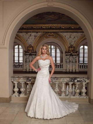 Pure Floor Length A-Line Strapless Low Back Sweep Train With Embroidery,Button Wedding Dresses WDresses00715