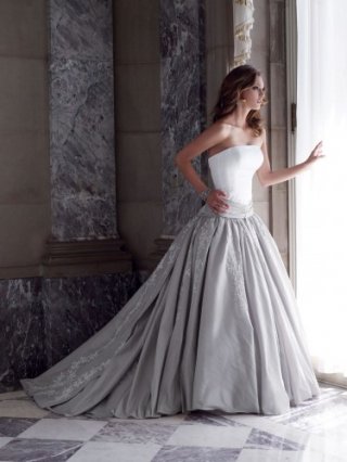 Satin Strapless Functional Corset Back Bodice Ball Gown Wedding Dress