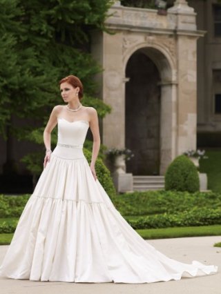 Satin Strapless Sweetheart Ball Gown Wedding Dress