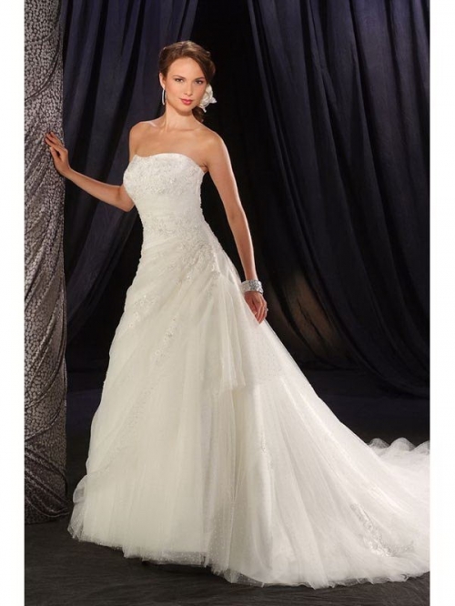 Sculptural Floor Length A-Line Strapless Low Back Sweep Train With Embroidery,Button Wedding Dresses WDresses00989
