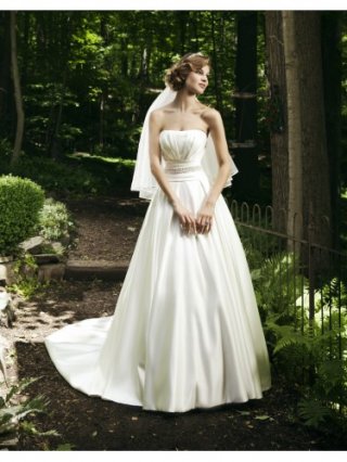 Strapless Sweetheart Gathered Bodice Ball Gown Wedding Dress