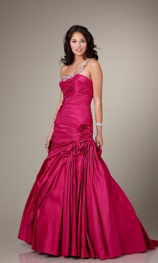 One Shoulder Fuchsia Gown