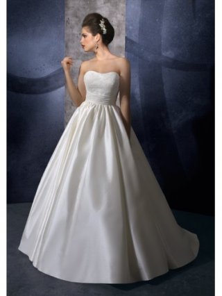 Tafetta Sweetheart Ball Gown Wedding Dress