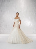 Taffeta Off-the-shoulde Ball Gown Wedding Dress