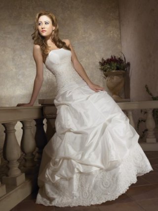 Taffeta Softly Curved Neckline Embroidered Bodice Ball Gown Wedding Dress