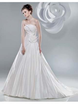 Taffeta Strapless Asymmetrically Gathered Bodice Ball Gown Wedding Dress