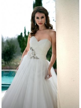 Tulle Ball Gown Strapless Sweetheart Neckline Gathered Bodice Wedding Dress