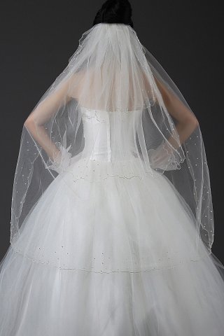 Multi layers Embroider bead wedding veils