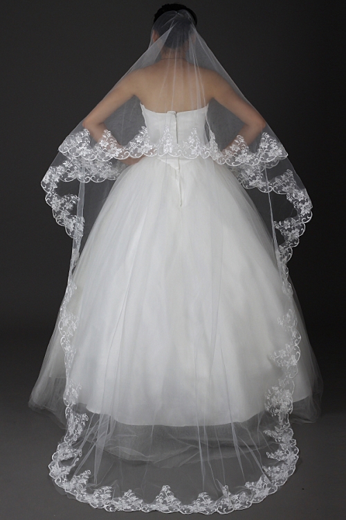 3 meters wedding veils with lace edge