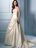 A line Strapless Gown Chapel Train Wedding Dress (ST0043)
