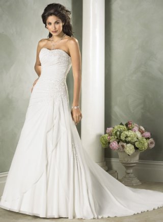 A-line Strapless Chapel Train Chiffon Wedding Dresses (SV0170)