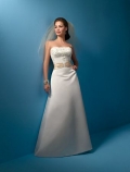 A-line Strapless Chapel Train Lace Satin Wedding Dresses (SV0169)