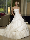 A-line Strapless Chapel Train Lace Satin Wedding Dresses (SV0160)