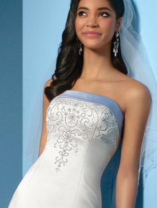 A-line Strapless Chapel Train Lace Satin Wedding Dresses (SV0153)