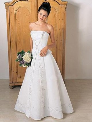 A-line Strapless Chapel Train Lace Satin Wedding Dresses (SV0141)