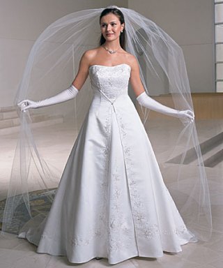 A-line Strapless Chapel Train Lace Satin Wedding Dresses (SV0138)