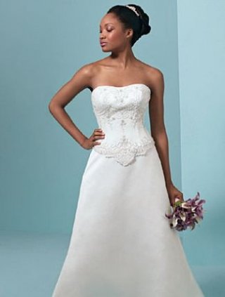 A-line Strapless Chapel Train Satin Wedding Dresses (SV0130)