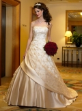 A-line Strapless Chapel Train Satin Wedding Dresses (SV0124)