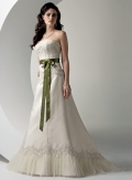 A-line Strapless Chapel Train Satin Wedding Dresses (ms0270)