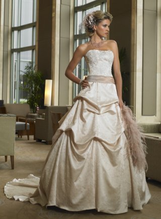 A-line Strapless Pick-up Satin Wedding Dresses (ms0120)