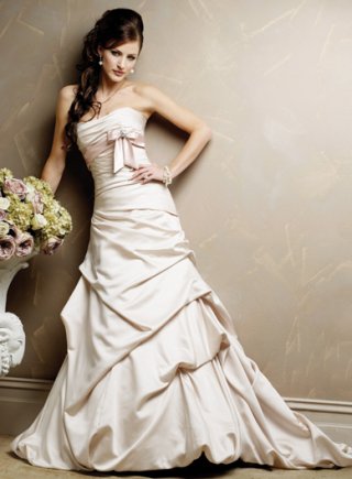 Slim A-line Strapless Satin Wedding Dresses (wd0059)
