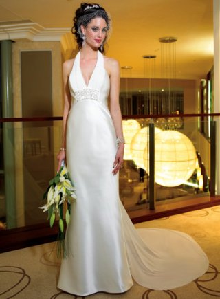 Slim-line Halter Sweep Train Satin Wedding Dresses (yz0240)