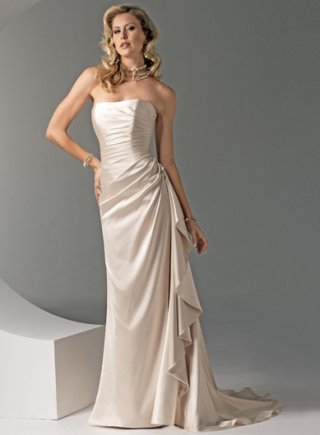 Slim-line Strapless Sweep Train Satin Wedding Dresses (wd0153)