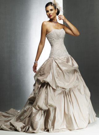 Strapless A-line Chapel Train Taffeta Wedding Dresses (wd0208)