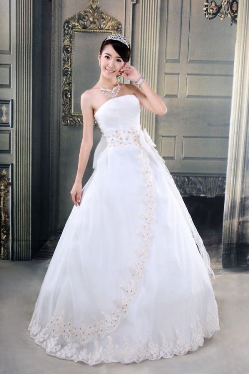 Organza floorlength wedding dress 2012