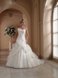 Ball Gown Strapless Taffeta Wedding Dresses