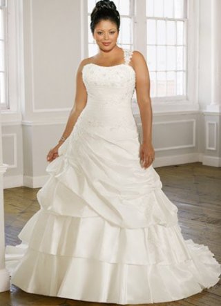 Ivory Satin Sweep Train Embroidery Plus Size Wedding Dress