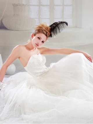 Pleated wedding dresses Chiffon Empire Waist Strapless Wedding Dress