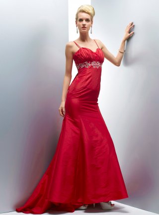 Exclusive luxury custom queen temperament beautiful classical palace shining diamond embroidered wedding dress sexy self