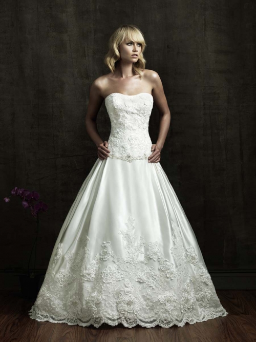 Wholesale Floor Length A-Line Strapless Low Back Sweep Train With Embroidery,Button Wedding Dresses WDresses00765