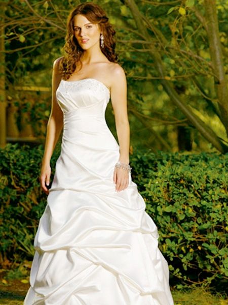 2012 white Empire Waist ruffled skirt Cheap taffeta Wedding Dress 2012 white Empire Waist ruffled skirt Cheap taffeta Wedding Dress