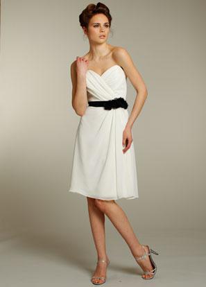 Ivory/Black Bridesmaid Dresses Short Chiffon with Flower