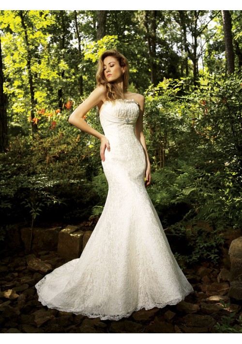 Lace and Regular Satin strapless neckline Wedding Dress (BOTS2000) Lace and Regular Satin strapless neckline Wedding Dress (BOTS2000)