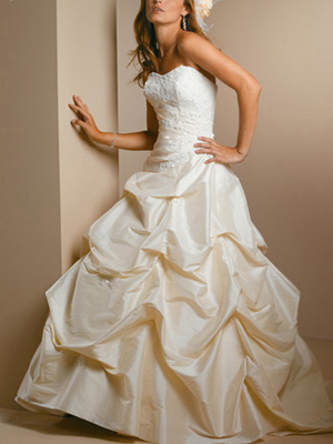 Ball Gown Wedding Dresses WD0710