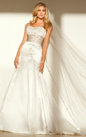 Classical mermaid sweatheart-neck chapel Wedding Dress 5529