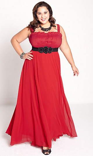 Estrella Gown in Red