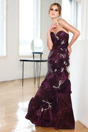 Sweetheart Neckline Purple Color Flower Evening Dress
