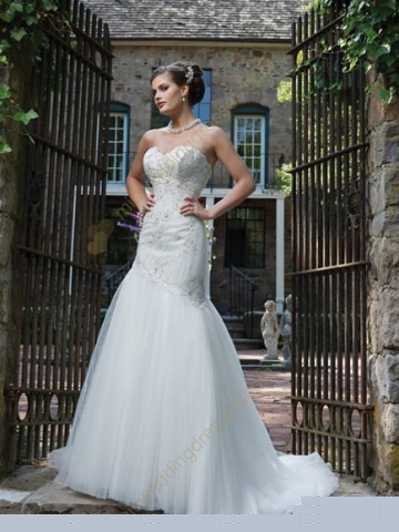 White mermaid sweetheart beading embroidery net bridal gown