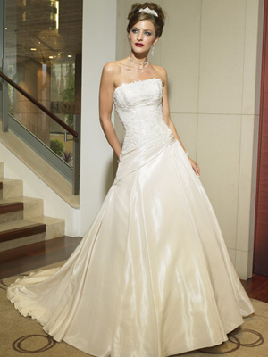 A-line Strapless Chapel Train Taffeta Wedding Dresses (ms0204)
